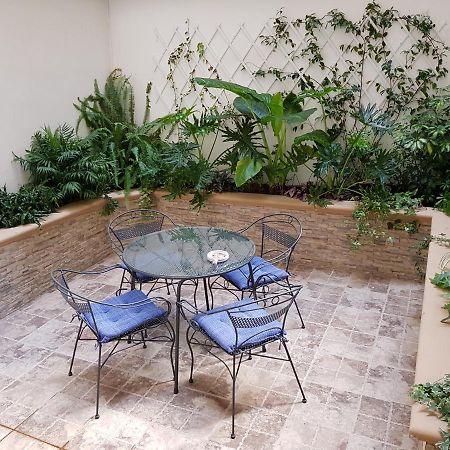 Amanda'S Apartman Taranto Kültér fotó