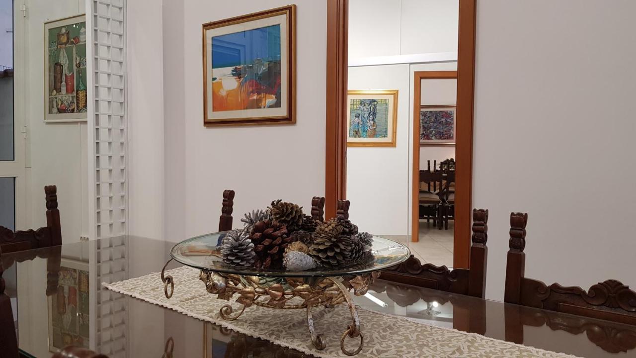Amanda'S Apartman Taranto Kültér fotó