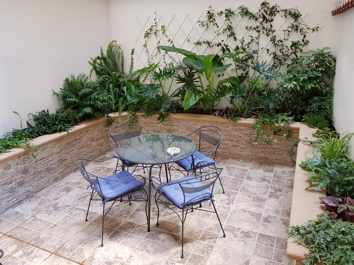 Amanda'S Apartman Taranto Kültér fotó