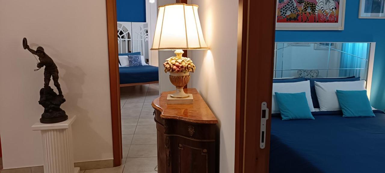 Amanda'S Apartman Taranto Kültér fotó