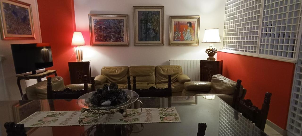 Amanda'S Apartman Taranto Kültér fotó