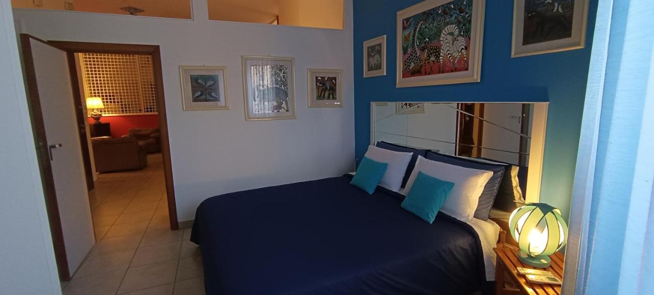 Amanda'S Apartman Taranto Kültér fotó