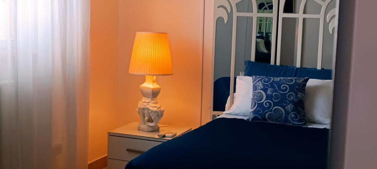 Amanda'S Apartman Taranto Kültér fotó