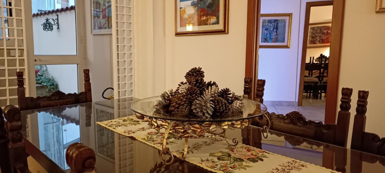 Amanda'S Apartman Taranto Kültér fotó