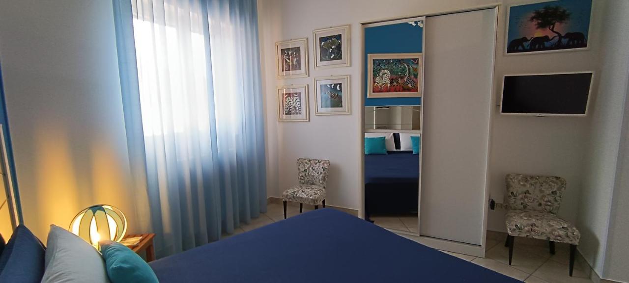 Amanda'S Apartman Taranto Kültér fotó